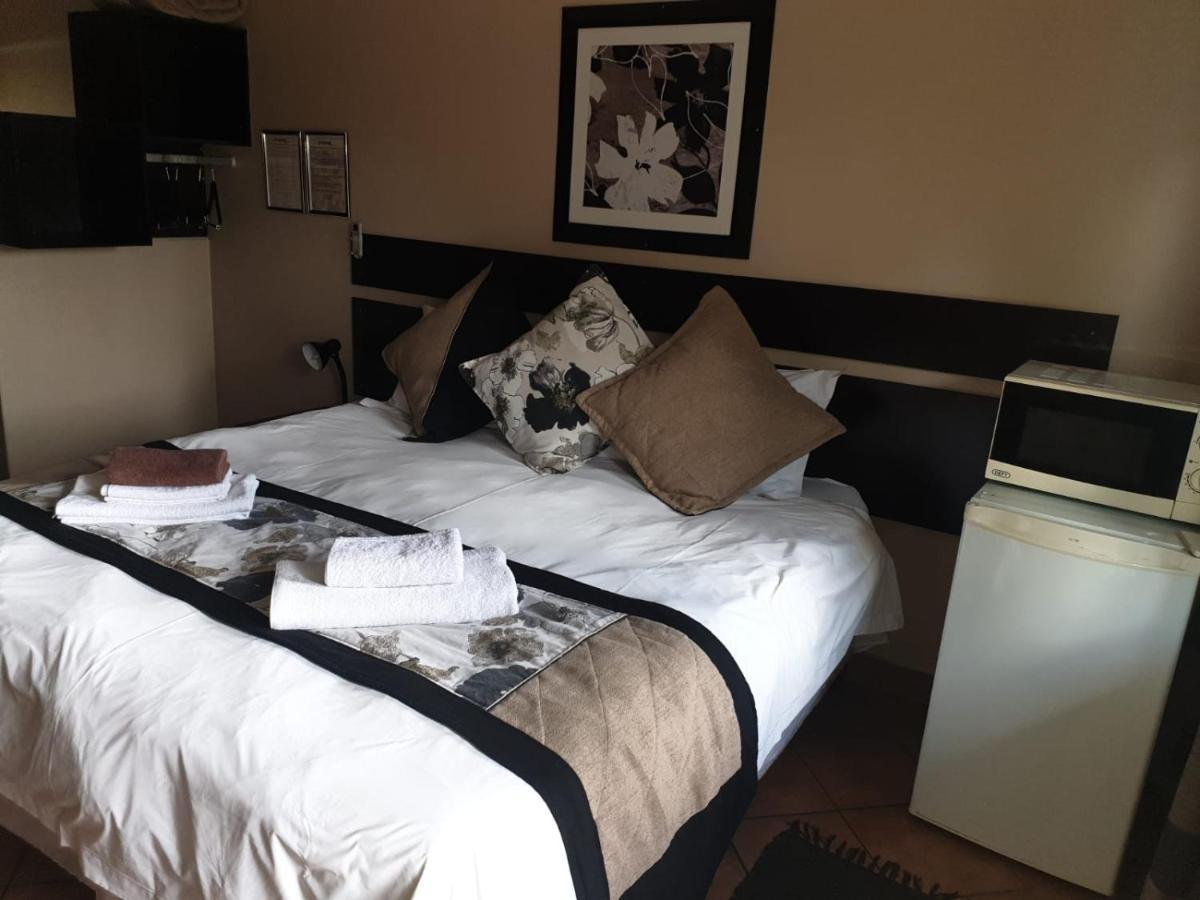 Tsessebe Guesthouse Bloemfontein Eksteriør bilde
