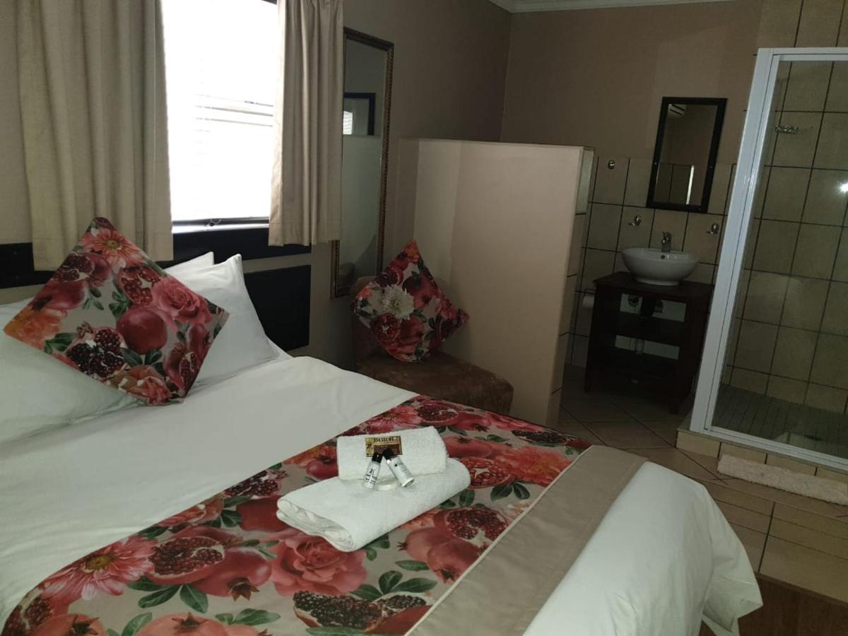 Tsessebe Guesthouse Bloemfontein Eksteriør bilde