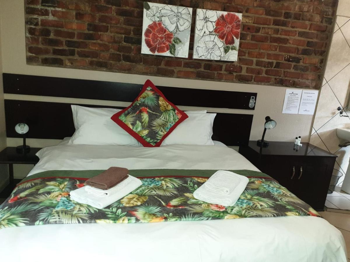 Tsessebe Guesthouse Bloemfontein Eksteriør bilde