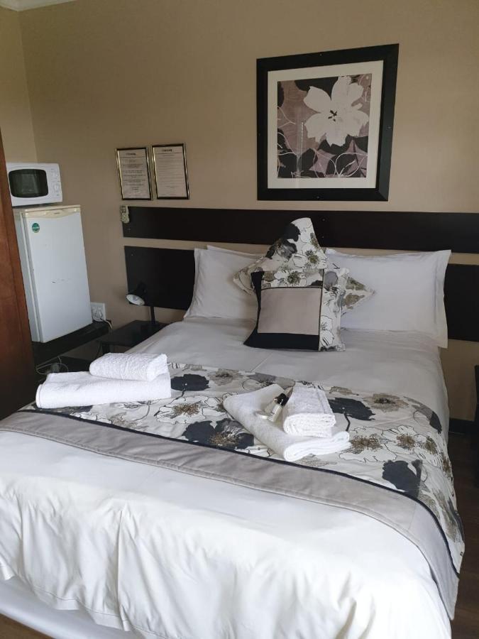 Tsessebe Guesthouse Bloemfontein Eksteriør bilde