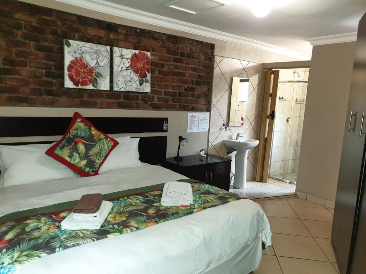 Tsessebe Guesthouse Bloemfontein Eksteriør bilde