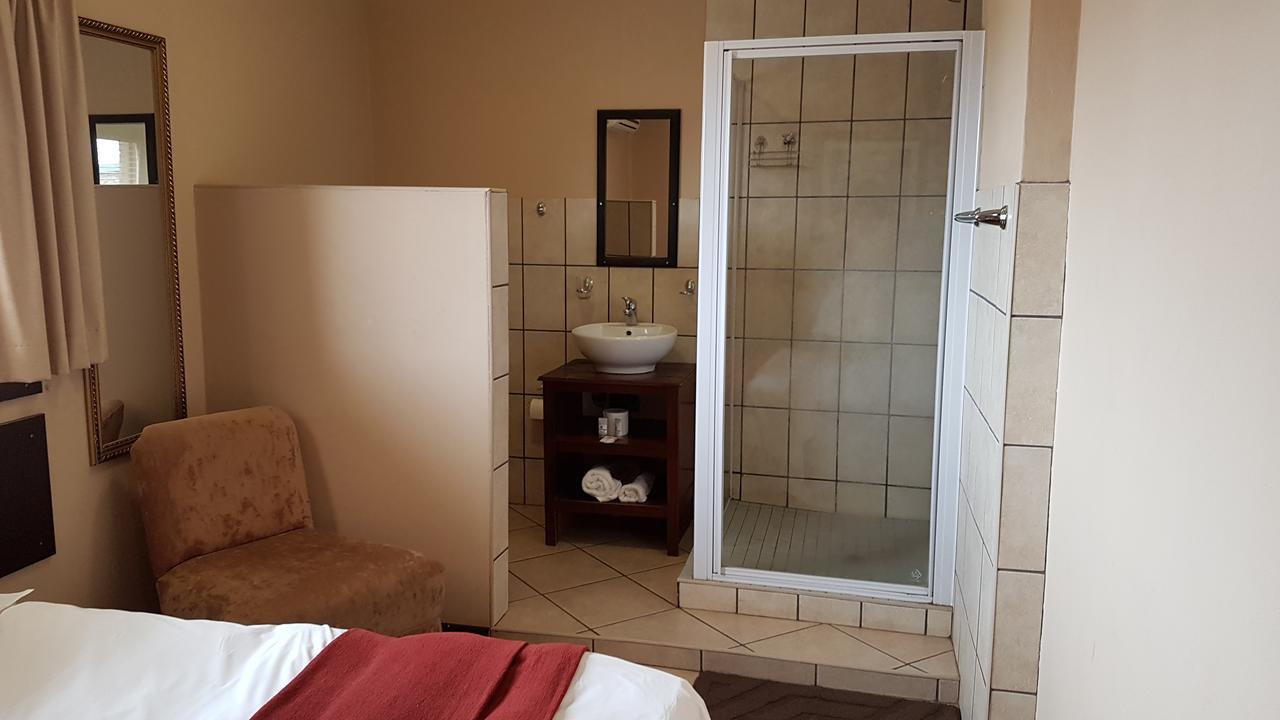Tsessebe Guesthouse Bloemfontein Eksteriør bilde